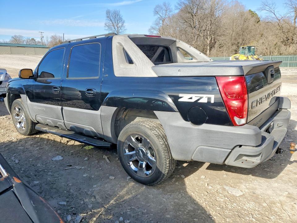 Photo 2 from auction – 2005 CHEVROLET AVALANCHE with VIN 3GNEK12Z95G128510