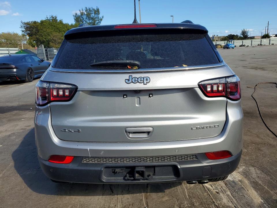 Photo 6 from auction – 2021 JEEP COMPASS with VIN 3C4NJDCBXMT578526