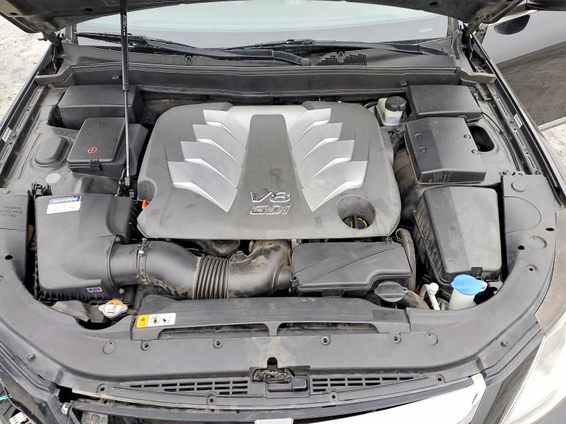 Photo 11 from auction – 2014 HYUNDAI GENESIS with VIN KMHGC4DH2EU265995