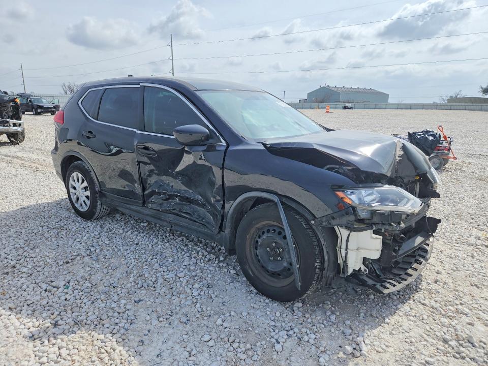 Photo 4 from auction – 2017 NISSAN ROGUE with VIN JN8AT2MT3HW141010