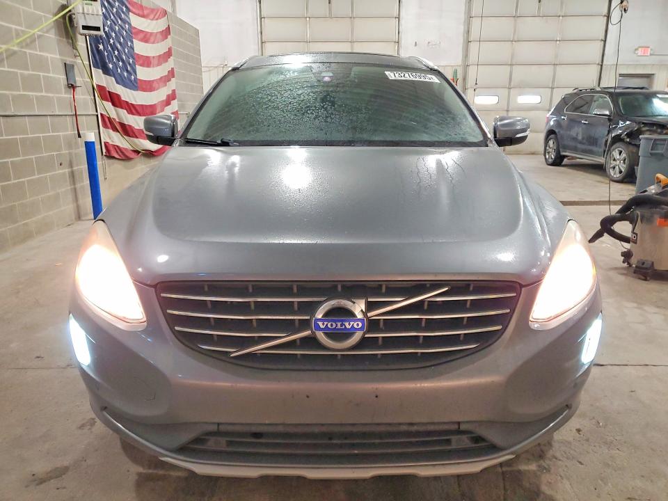 Foto 5 de la subasta – 2016 VOLVO XC60 T6 PR con VIN YV449MDK0G2787635