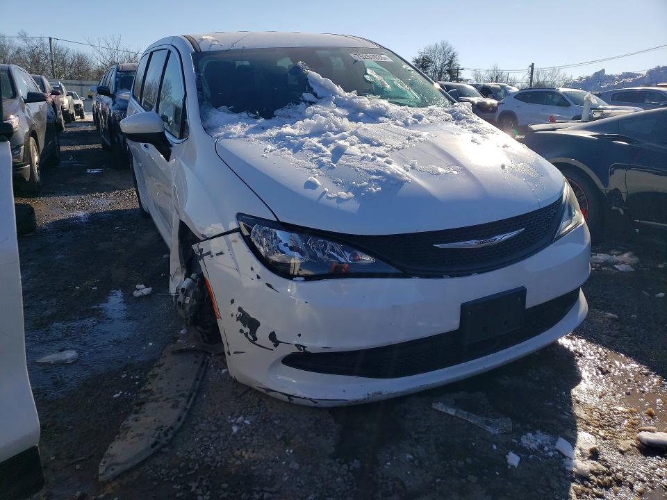 Photo 4 from auction – 2023 CHRYSLER VOYAGER with VIN 2C4RC1CG6PR568024