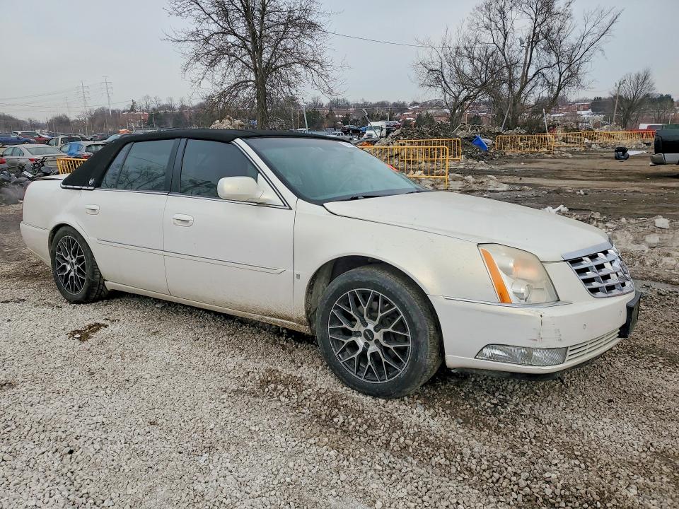 Photo 4 from auction – 2006 CADILLAC DTS with VIN 1G6KD57956U187142