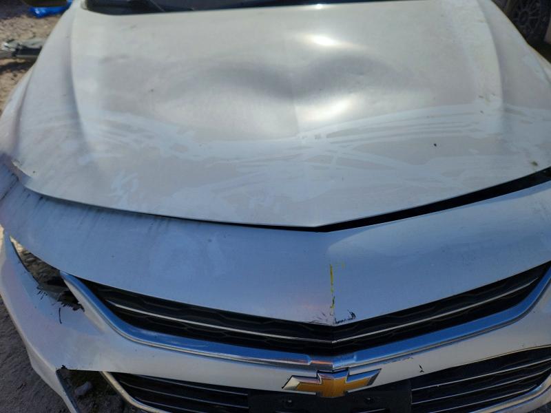 Photo 11 from auction – 2018 CHEVROLET MALIBU with VIN 1G1ZD5ST6JF201604