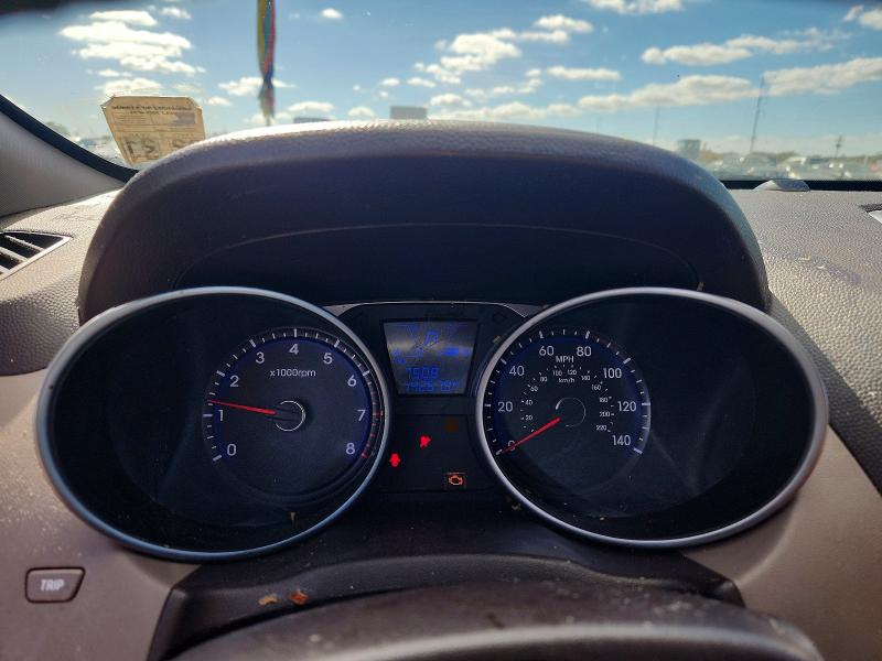 Photo 9 from auction – 2011 HYUNDAI TUCSON GLS with VIN KM8JU3AC8BU146916