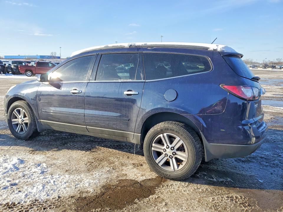 Photo 2 from auction – 2015 CHEVROLET TRAVERSE with VIN 1GNKRHKD0FJ155591