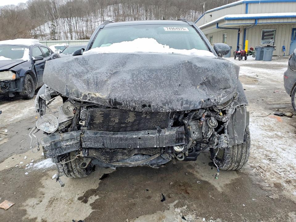 Photo 5 from auction – 2014 JEEP COMPASS with VIN 1C4NJDEB3ED622290