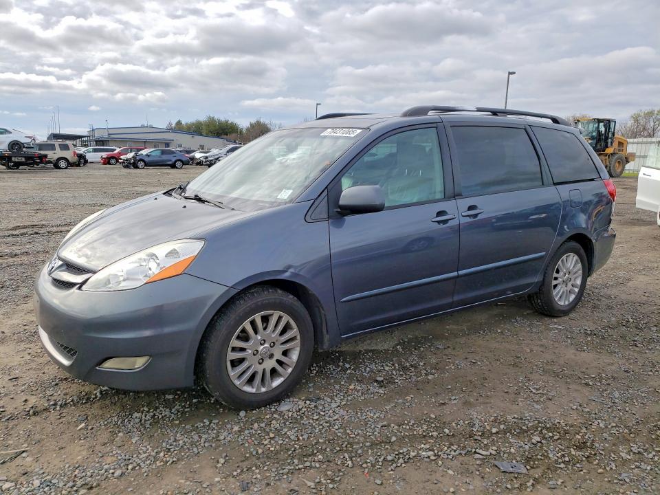TOYOTA SIENNA 2008 with VIN 5TDZK22C68S110211 - Photo from auction