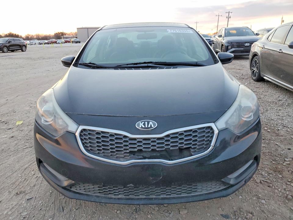 Photo 5 from auction – 2015 KIA FORTE with VIN KNAFK4A66F5433006