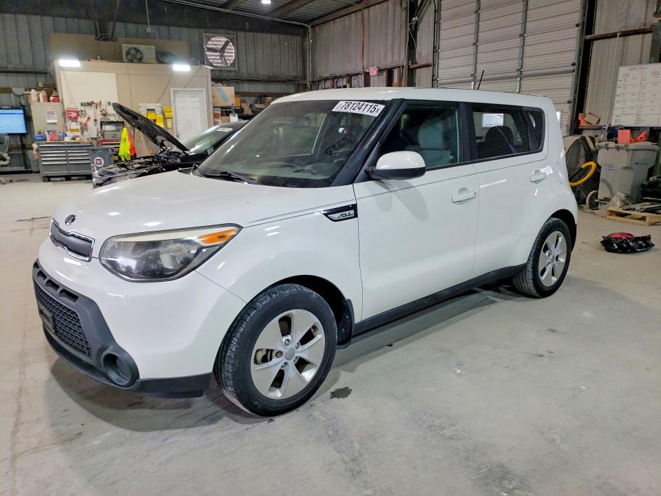 KIA SOUL 2015 with VIN KNDJN2A26F7142919 - Photo from auction