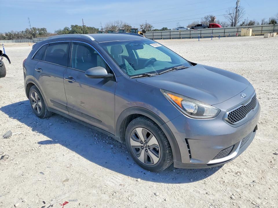 Photo 4 from auction – 2018 KIA NIRO with VIN KNDCB3LC4J5178657