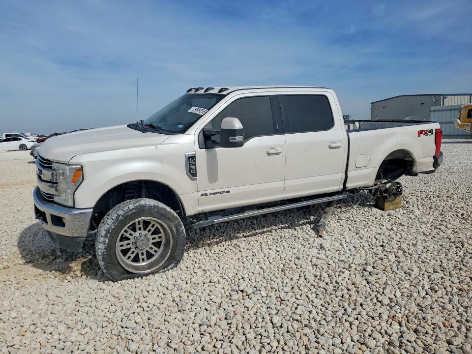 FORD F250 2017 with VIN 1FT7W2BT5HEB28510 - Photo from auction