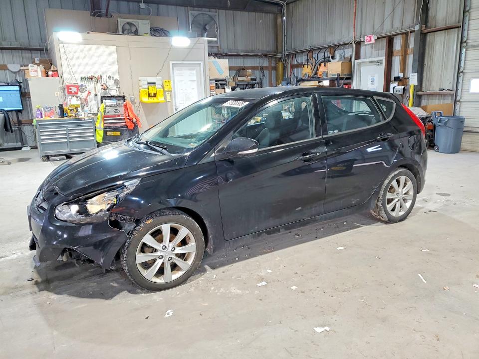 HYUNDAI ACCENT 2013 with VIN KMHCU5AE6DU061730 - Photo from auction