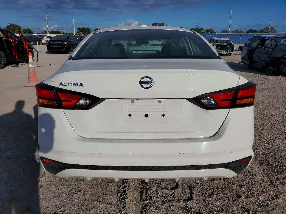 Photo 6 from auction – 2020 NISSAN ALTIMA with VIN 1N4BL4BV9LC216180