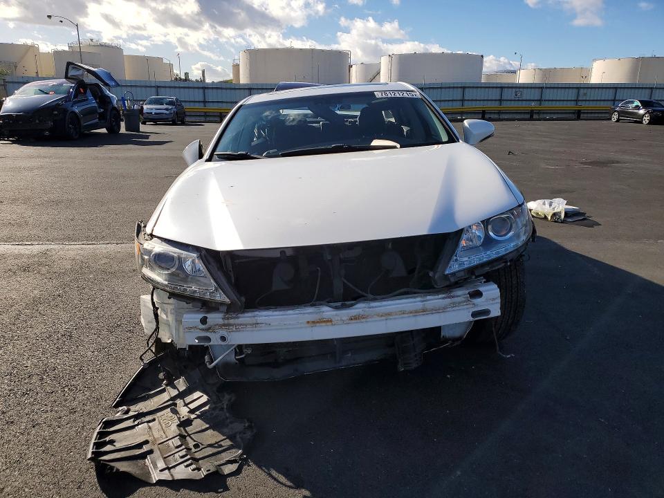 Photo 5 from auction – 2015 LEXUS ES with VIN JTHBK1GG3F2194725