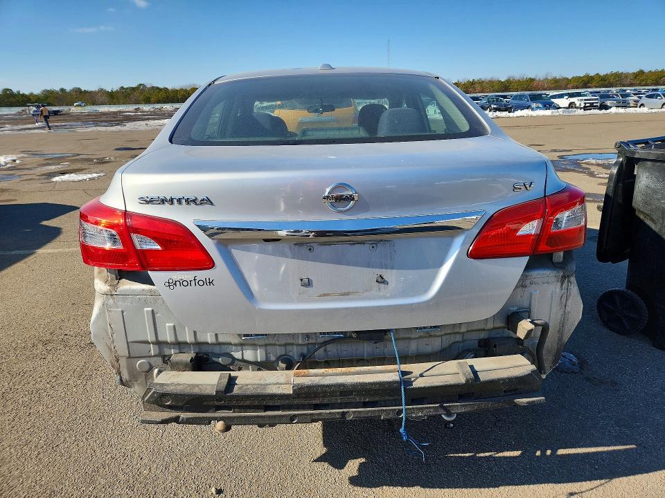 Photo 6 from auction – 2016 NISSAN SENTRA S with VIN 3N1AB7AP2GY211965
