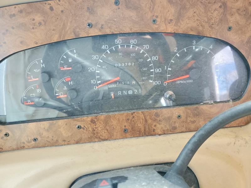 Photo 8 from auction – 2000 FORD UNKNOWN with VIN 3FCNF53S2YJA04057