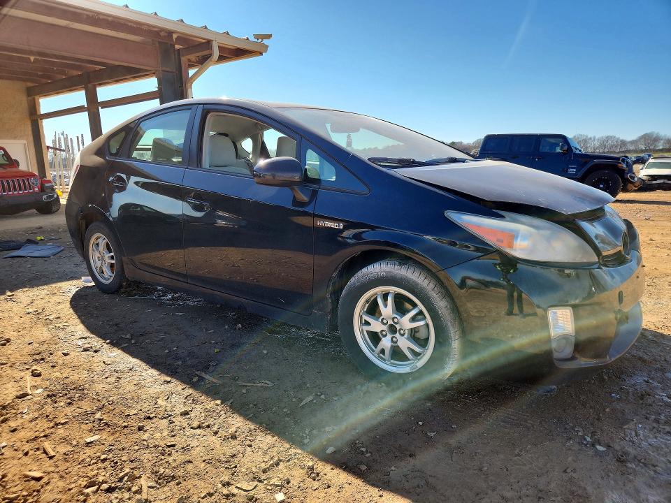 Photo 4 from auction – 2011 TOYOTA PRIUS with VIN JTDKN3DU2B1422728
