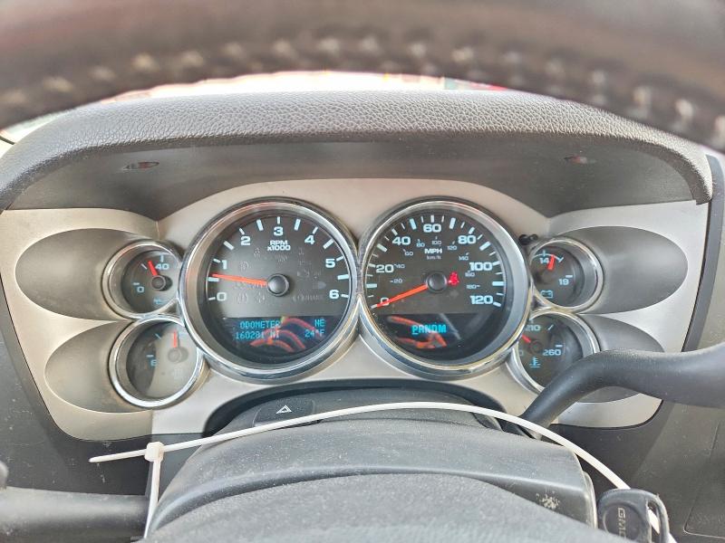 Photo 9 from auction – 2011 GMC SIERRA with VIN 1GTR2VE34BZ224100