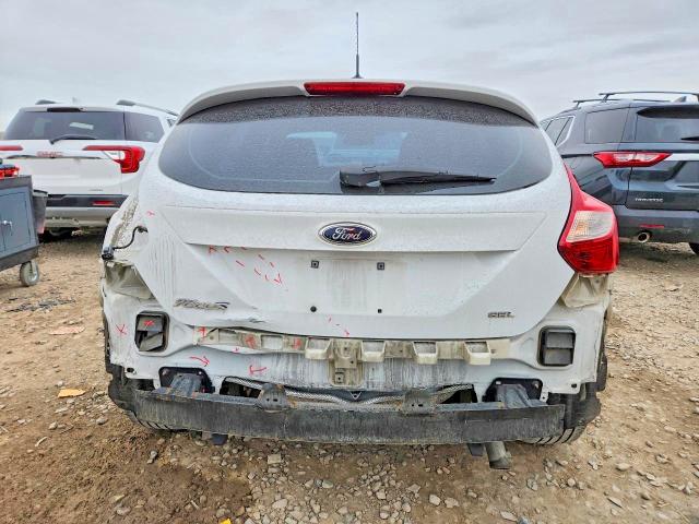 Photo 6 from auction – 2012 FORD FOCUS with VIN 1FAHP3M21CL469263