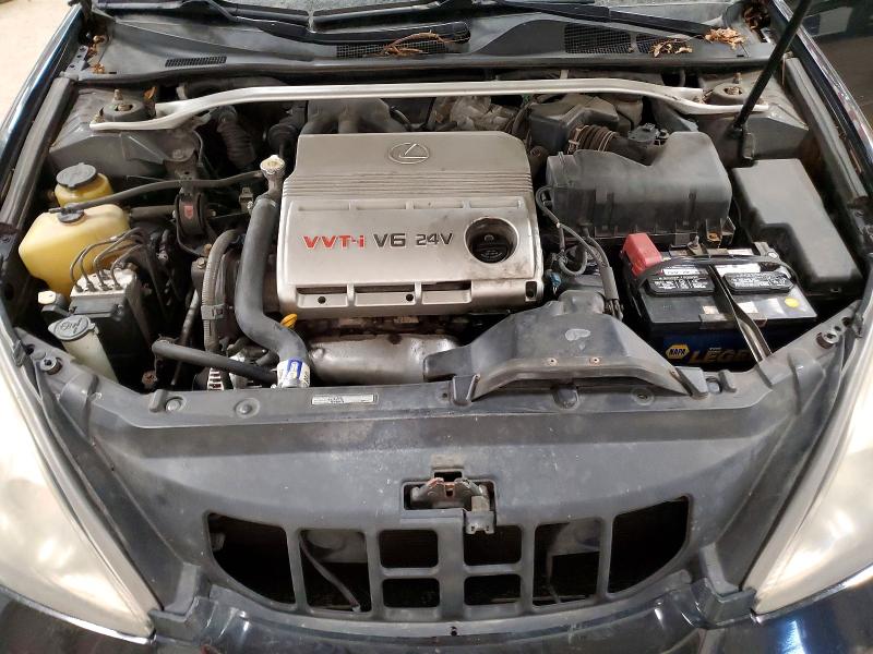 Photo 11 from auction – 2003 LEXUS ES 300 with VIN JTHBF30GX30124561