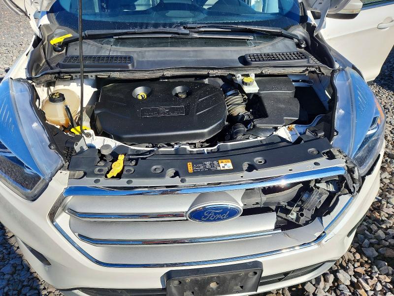 Photo 11 from auction – 2018 FORD ESCAPE TIT with VIN 1FMCU9J96JUC21286
