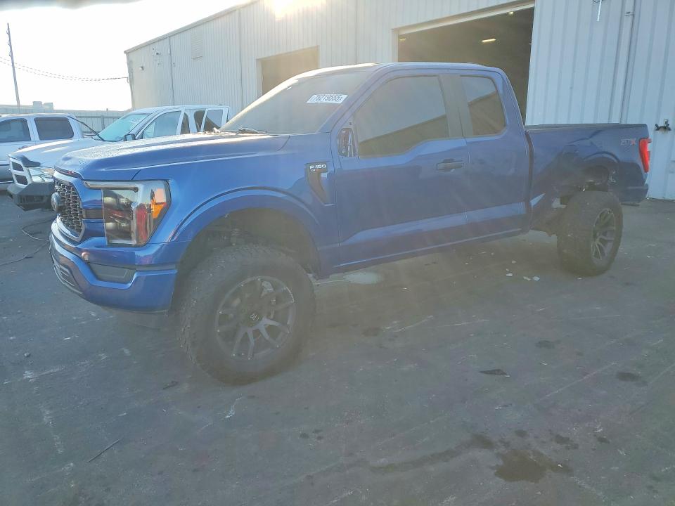 FORD F150 2022 with VIN 1FTEX1C56NFB55686 - Photo from auction