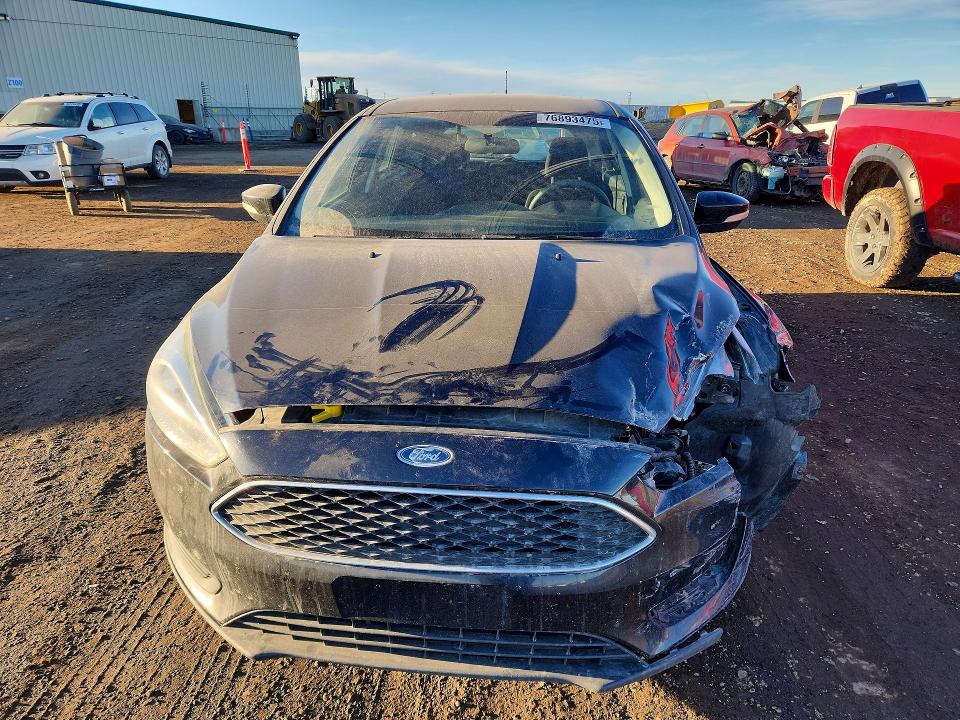 Photo 5 from auction – 2016 FORD FOCUS SE with VIN 1FADP3K21GL327387