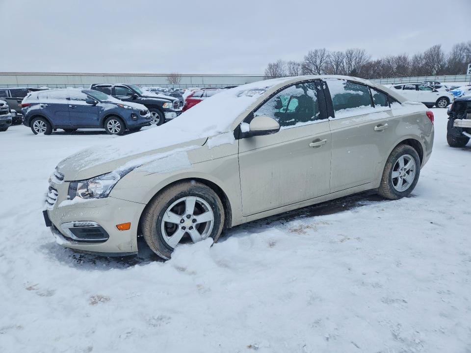 CHEVROLET CRUZE 2015 with VIN 1G1PC5SB1F7128984 - Photo from auction