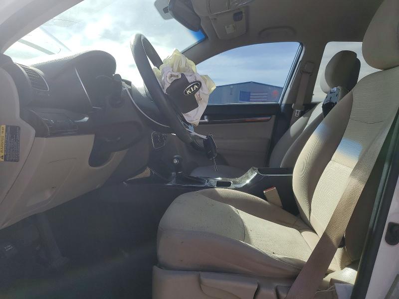 Photo 7 from auction – 2014 KIA SORENTO with VIN 5XYKT3A60EG477159