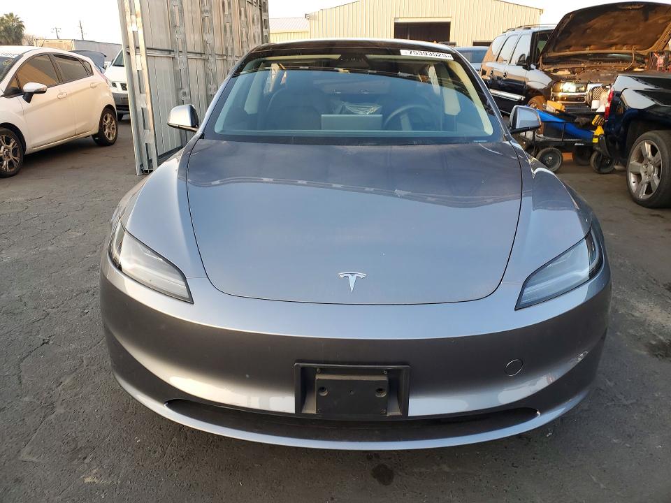 Photo 5 from auction – 2025 TESLA MODEL 3 with VIN 5YJ3E1EAXSF015793