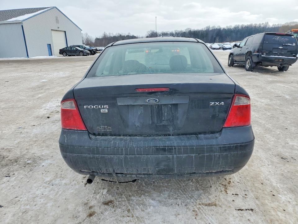 Photo 6 from auction – 2005 FORD FOCUS with VIN 1FAHP34N45W212190