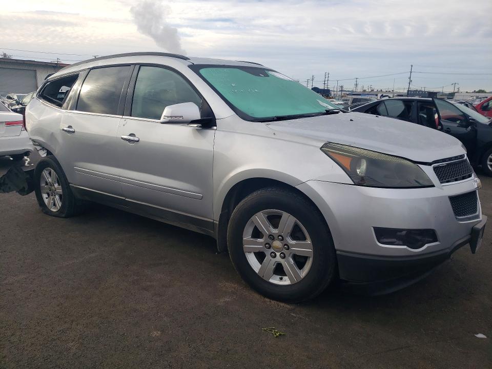 Photo 4 from auction – 2012 CHEVROLET TRAVERSE with VIN 1GNKRGED6CJ130065