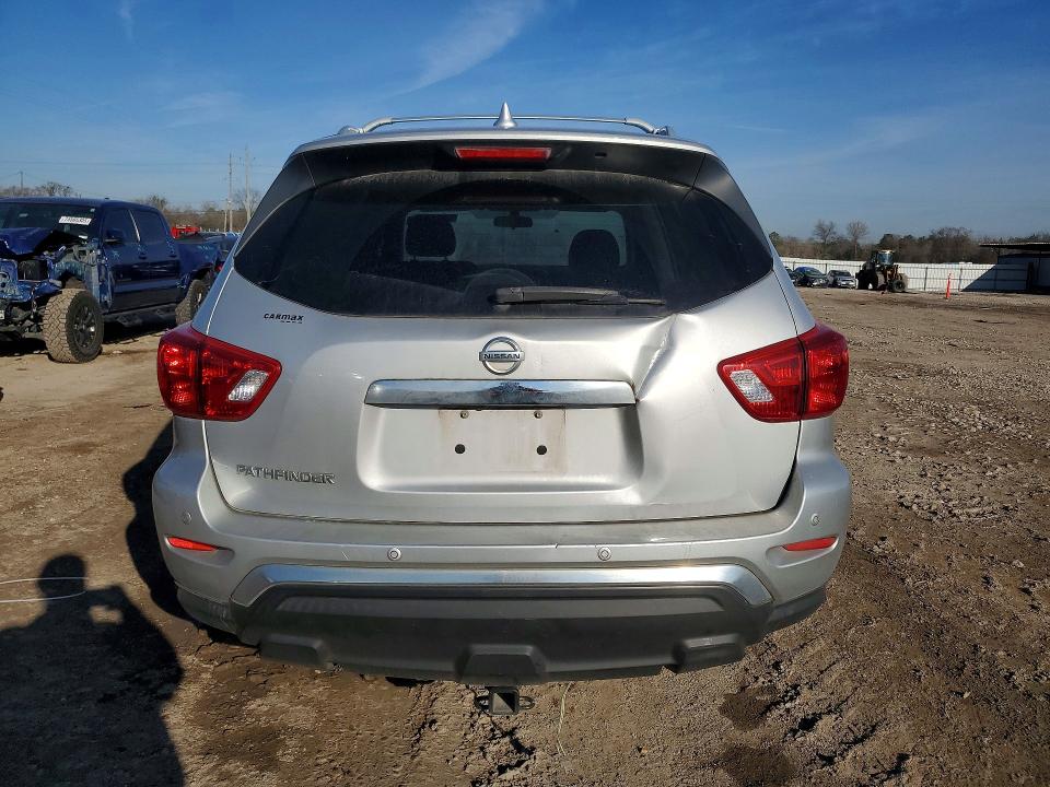 Photo 6 from auction – 2019 NISSAN PATHFINDER with VIN 5N1DR2MN6KC636573
