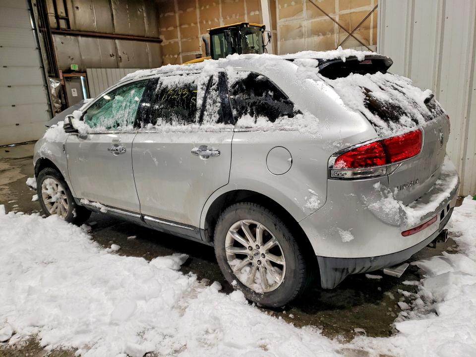 Photo 2 from auction – 2013 LINCOLN MKX with VIN 2LMDJ8JKXDBL23330
