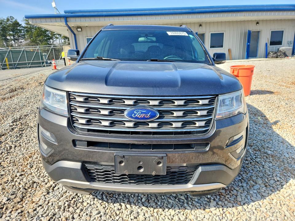 Photo 5 from auction – 2017 FORD EXPLORER X with VIN 1FM5K7D88HGD34879