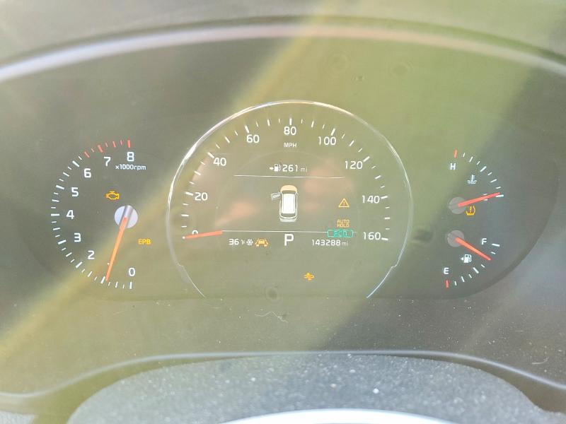 Photo 9 from auction – 2019 KIA SORENTO with VIN 5XYPH4A55KG479442