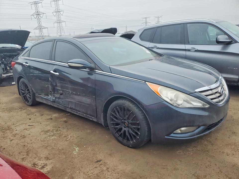 Photo 4 from auction – 2013 HYUNDAI SONATA with VIN 5NPEC4AB1DH651649