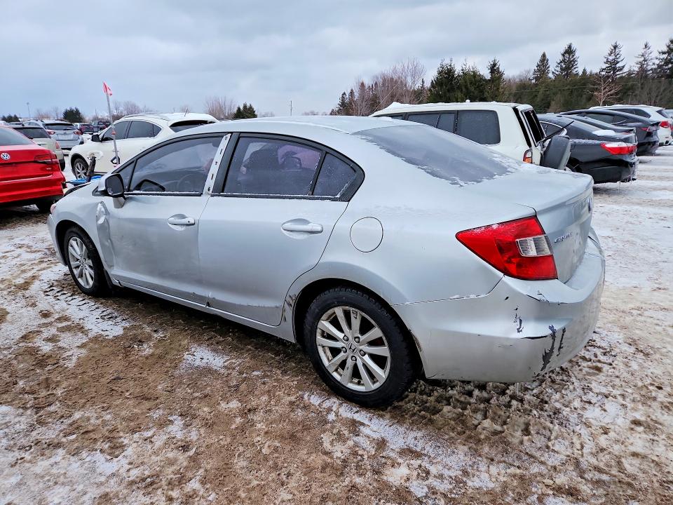 Photo 2 from auction – 2012 HONDA CIVIC with VIN 2HGFB2F90CH017212