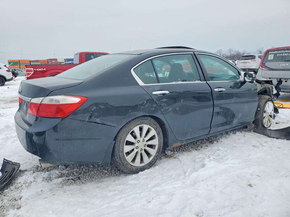 Photo 3 from auction – 2014 HONDA ACCORD EX with VIN 1HGCR2F74EA239265