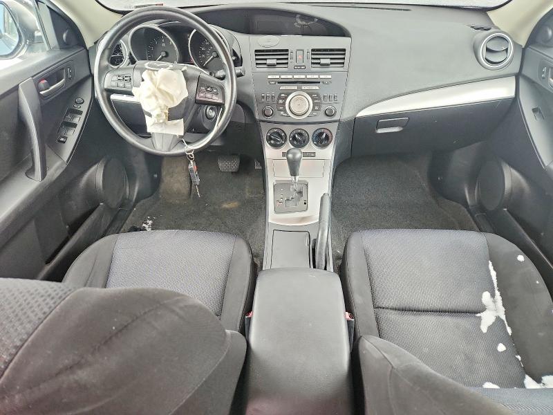 Photo 8 from auction – 2011 MAZDA 3 with VIN JM1BL1VF7B1901981