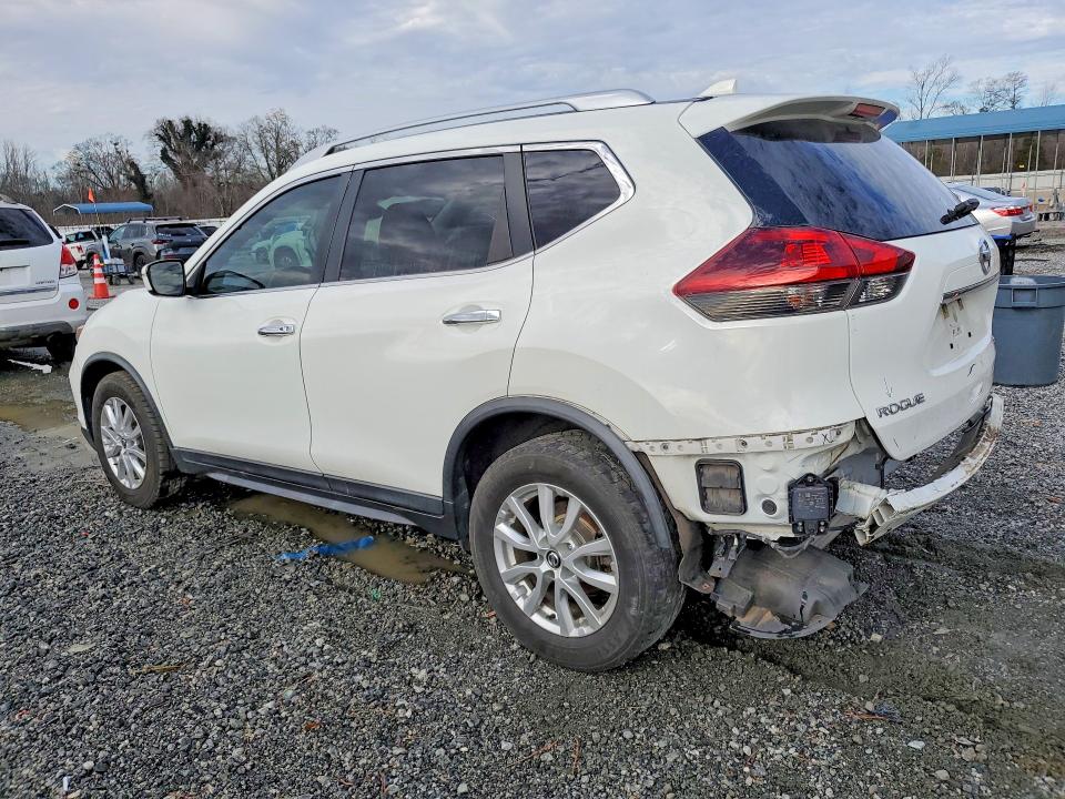 Photo 2 from auction – 2019 NISSAN ROGUE S with VIN KNMAT2MT6KP502985