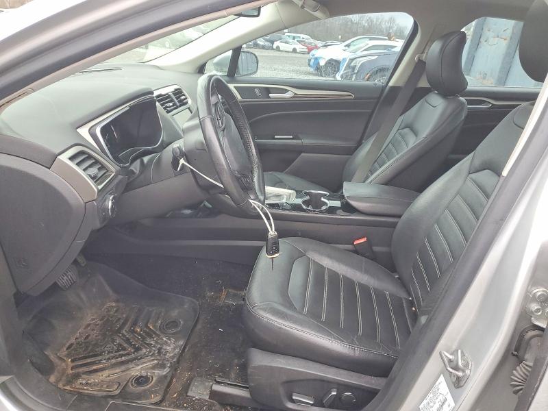 Photo 7 from auction – 2015 FORD FUSION with VIN 3FA6P0LU2FR177281