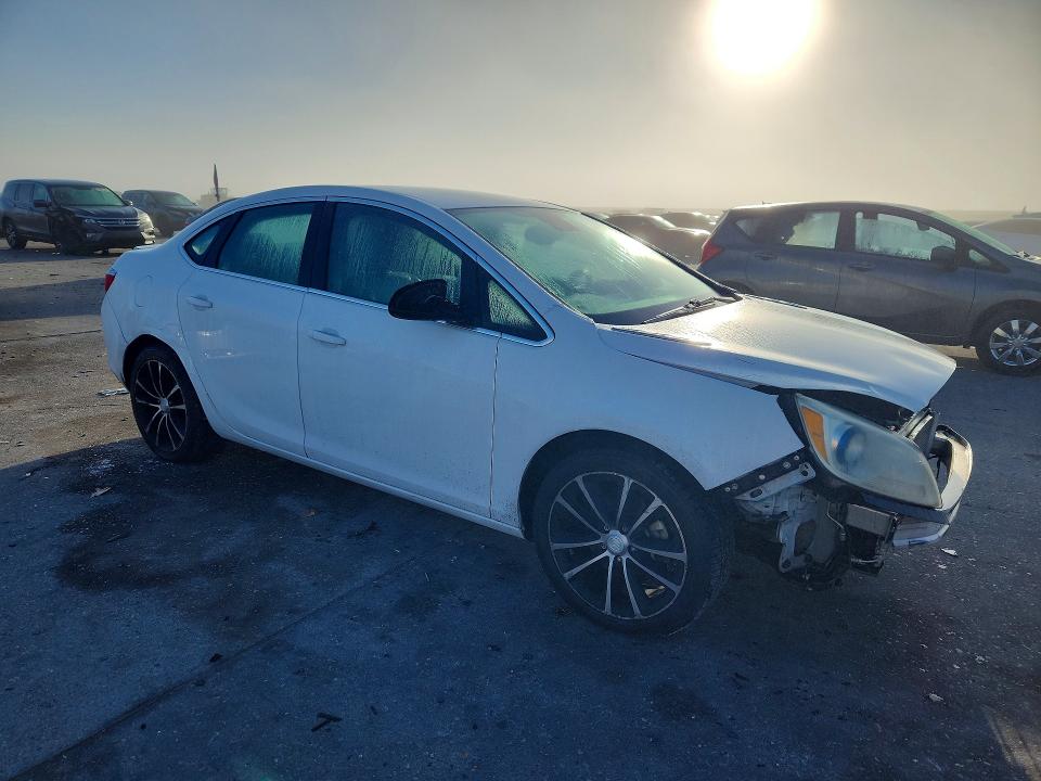 Photo 4 from auction – 2017 BUICK VERANO with VIN 1G4PR5SK6H4106419