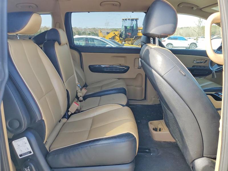 Photo 11 from auction – 2016 KIA SEDONA with VIN KNDMC5C16G6117731
