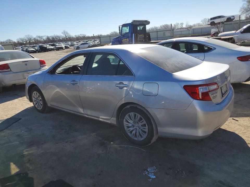 Foto 2 de la subasta – 2012 TOYOTA CAMRY con VIN 4T4BF1FK2CR175774