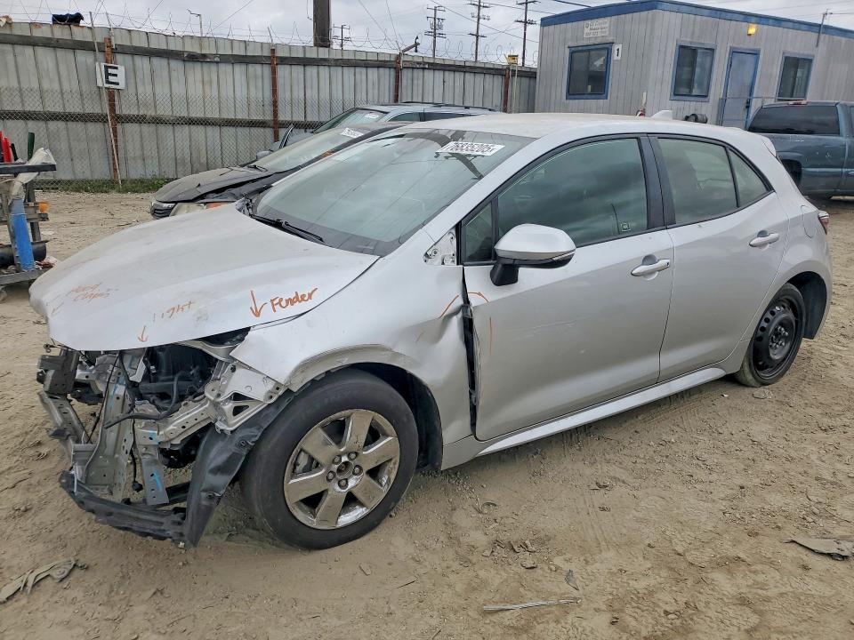 TOYOTA COROLLA SE 2020 with VIN JTND4RBE0L3076917 - Photo from auction