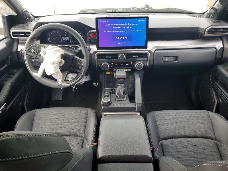 Photo 8 from auction – 2025 TOYOTA 4RUNNER SR with VIN JTEVA5BR4S5058304