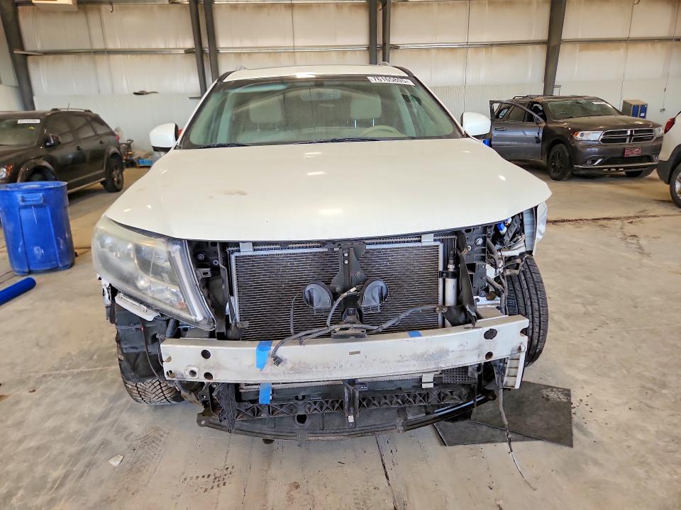 Photo 5 from auction – 2015 NISSAN PATHFINDER with VIN 5N1AR2MM4FC604043