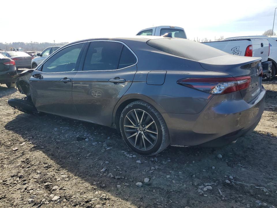 Photo 2 from auction – 2023 TOYOTA CAMRY with VIN 4T1F31AK2PU603148